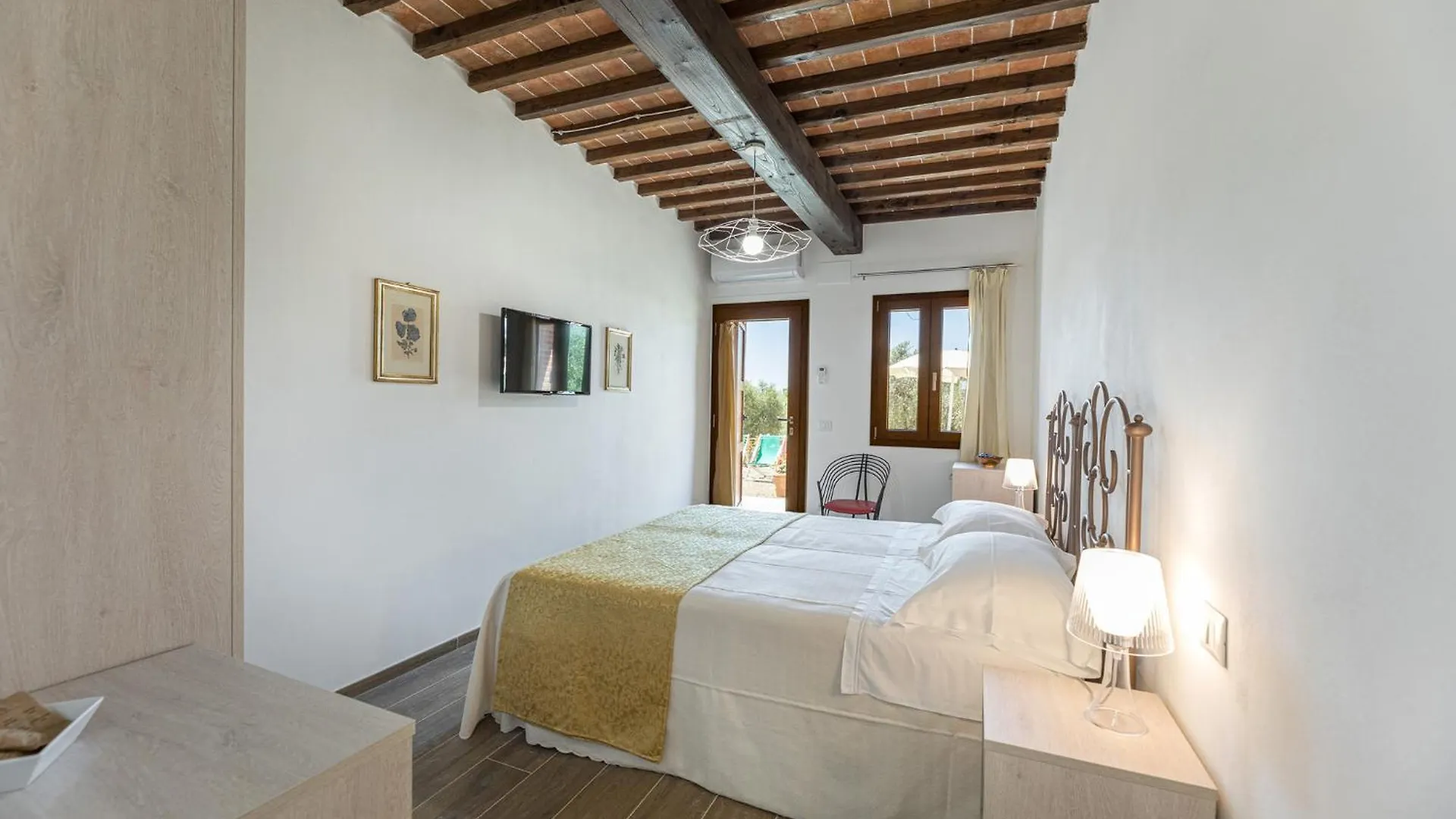 Farm stay Il Poderino Monteriggioni Italy